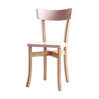 Vintage wooden bistro chair revisited