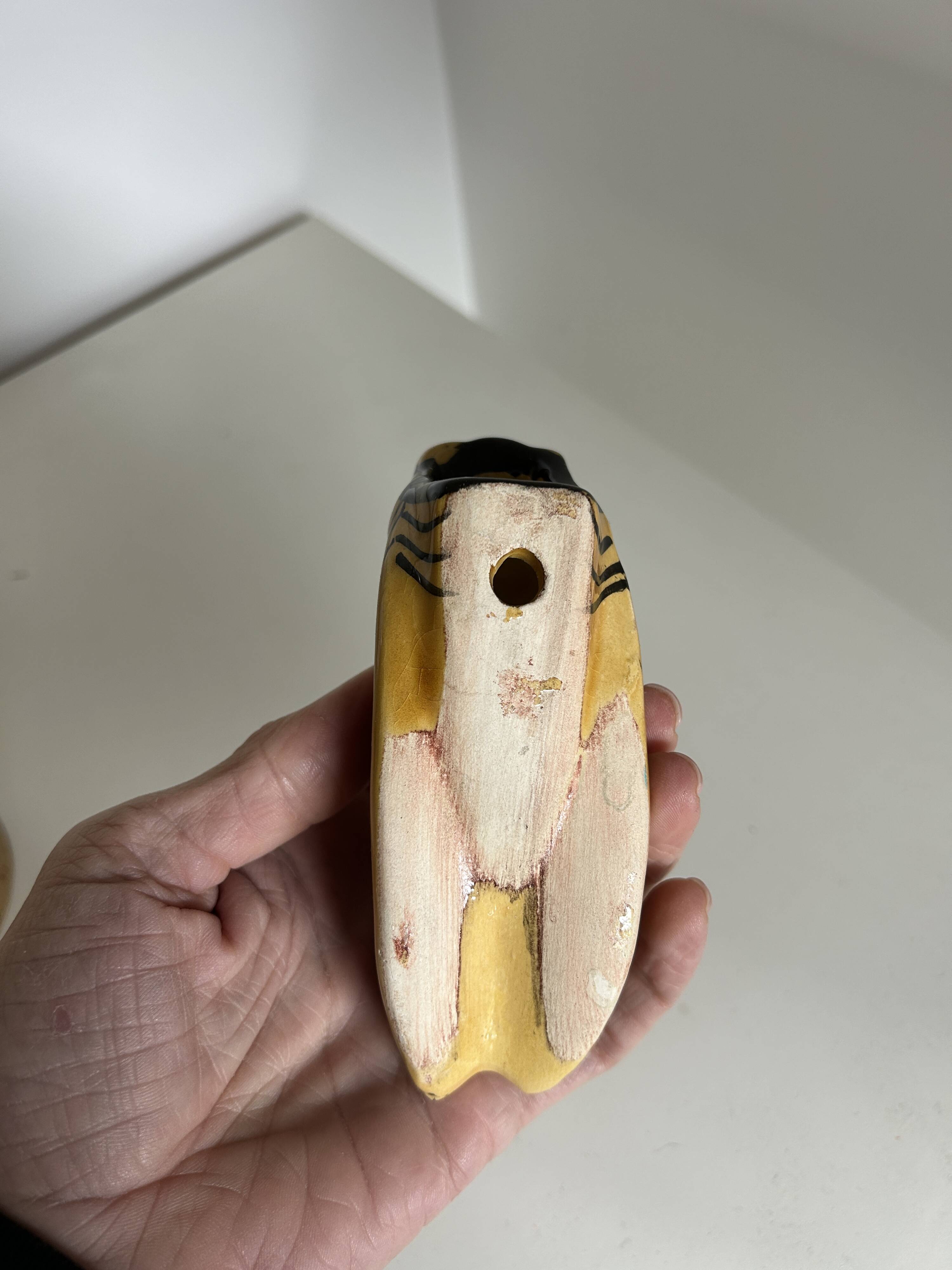 Vintage Provençal cicada handmade ceramic to hang.