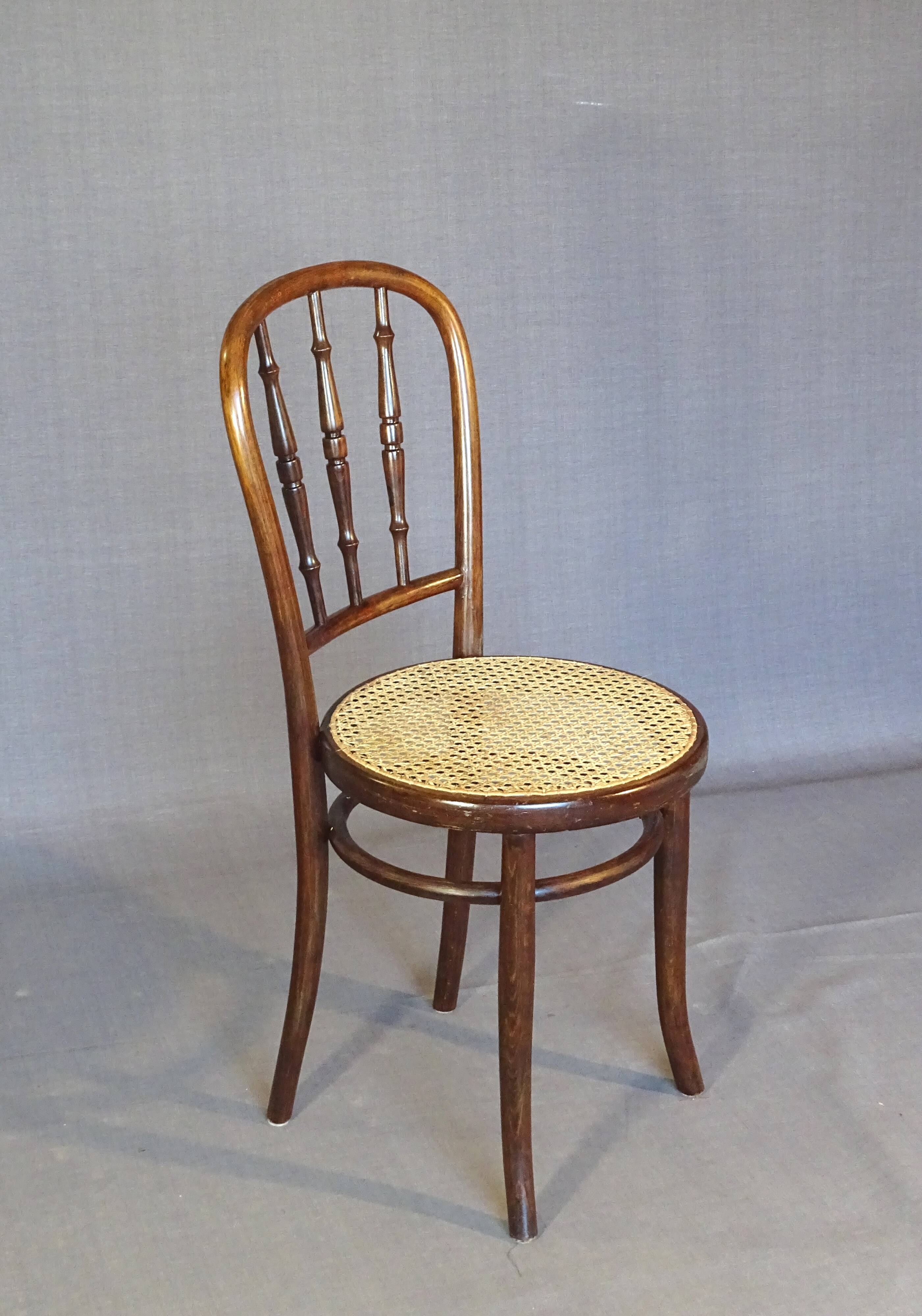 Set of 2 Kohn bistro cane chairs 1920 - bentwood -