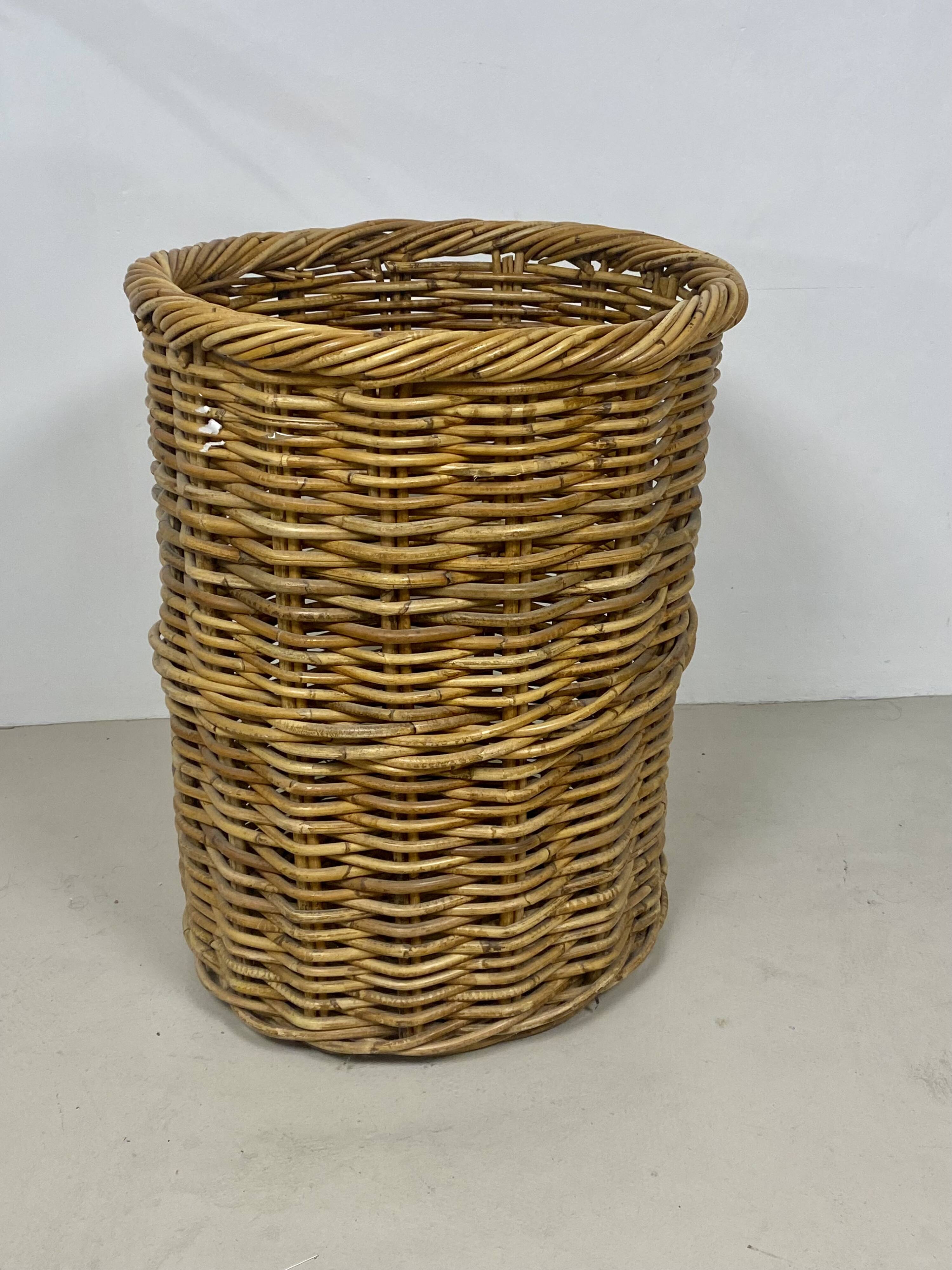 Extra Large Vintage Rattan Basket – Retro Decoration