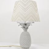 Lampe de table Hollywood Regency en forme d'ananas blanc style Tommaso Barbi, Italie, années 1970