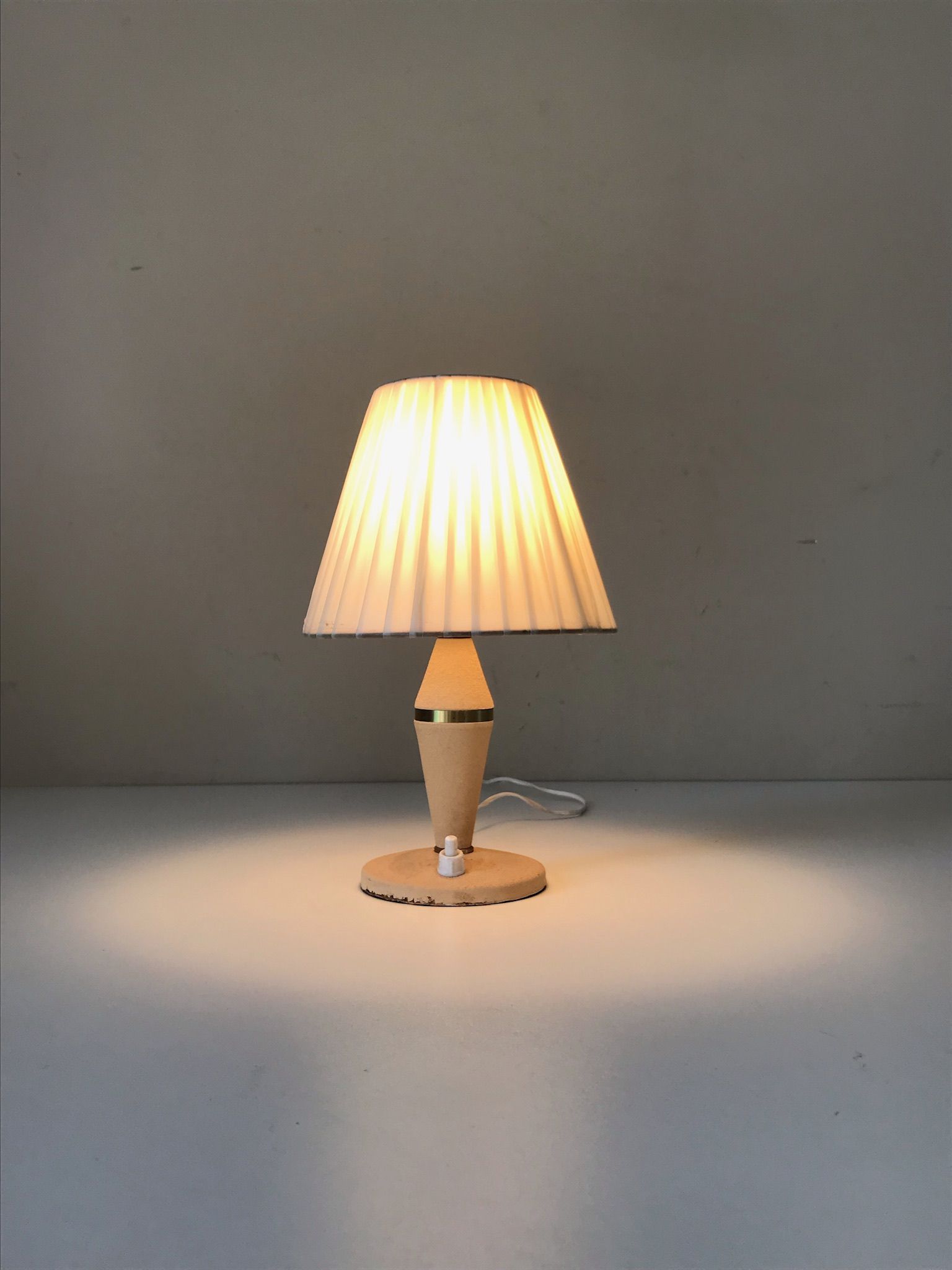 Lampe vintage années 60 aluminor