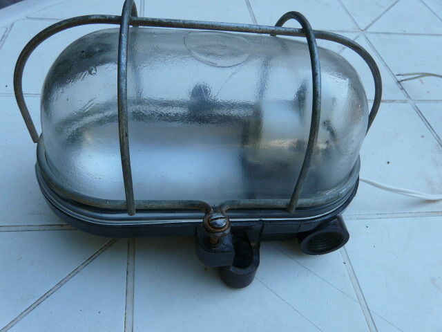 Wall lamp porthole lamp bakelite and glass with grid