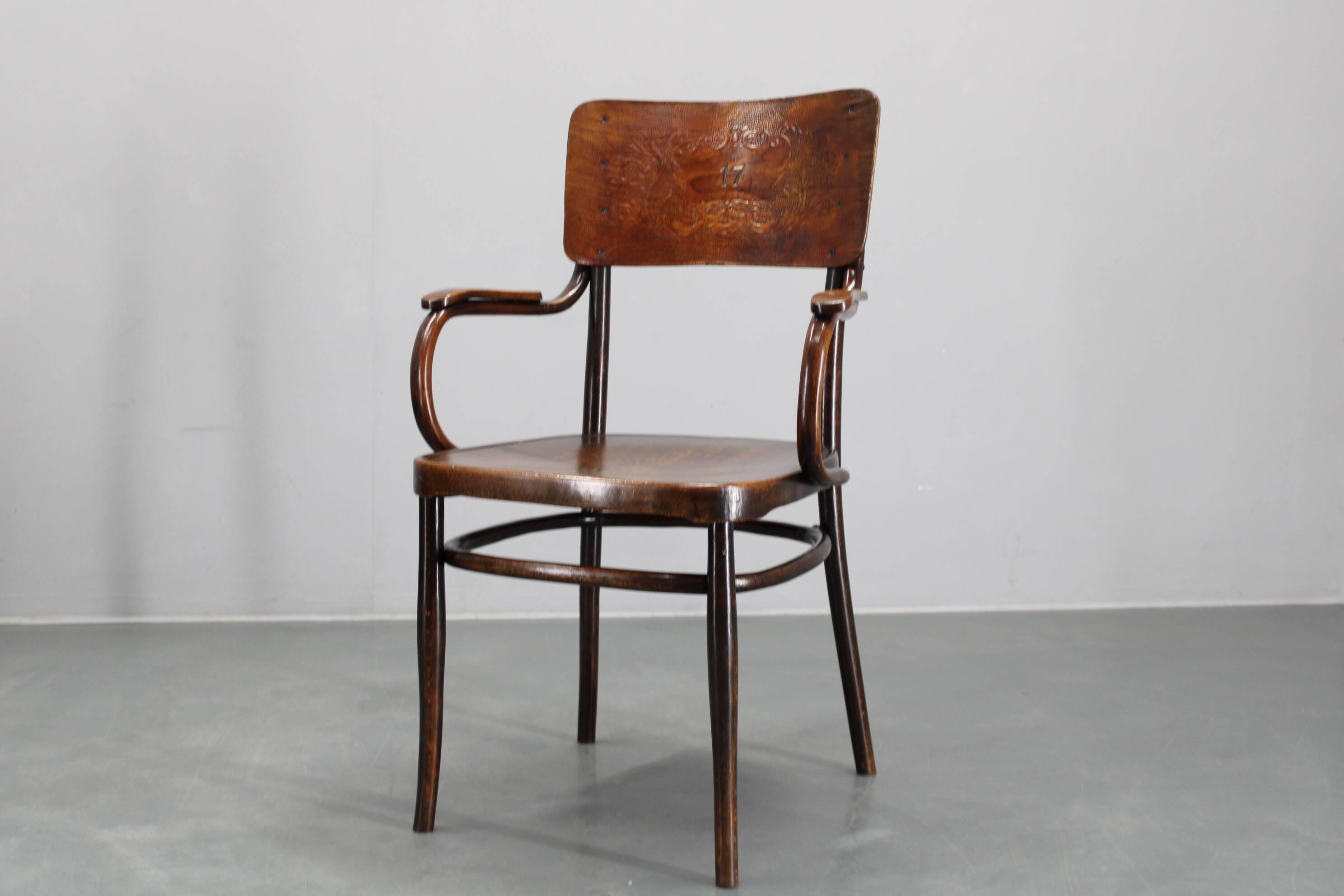 1940s Thonet beech chair no. 57, Czechoslovakia