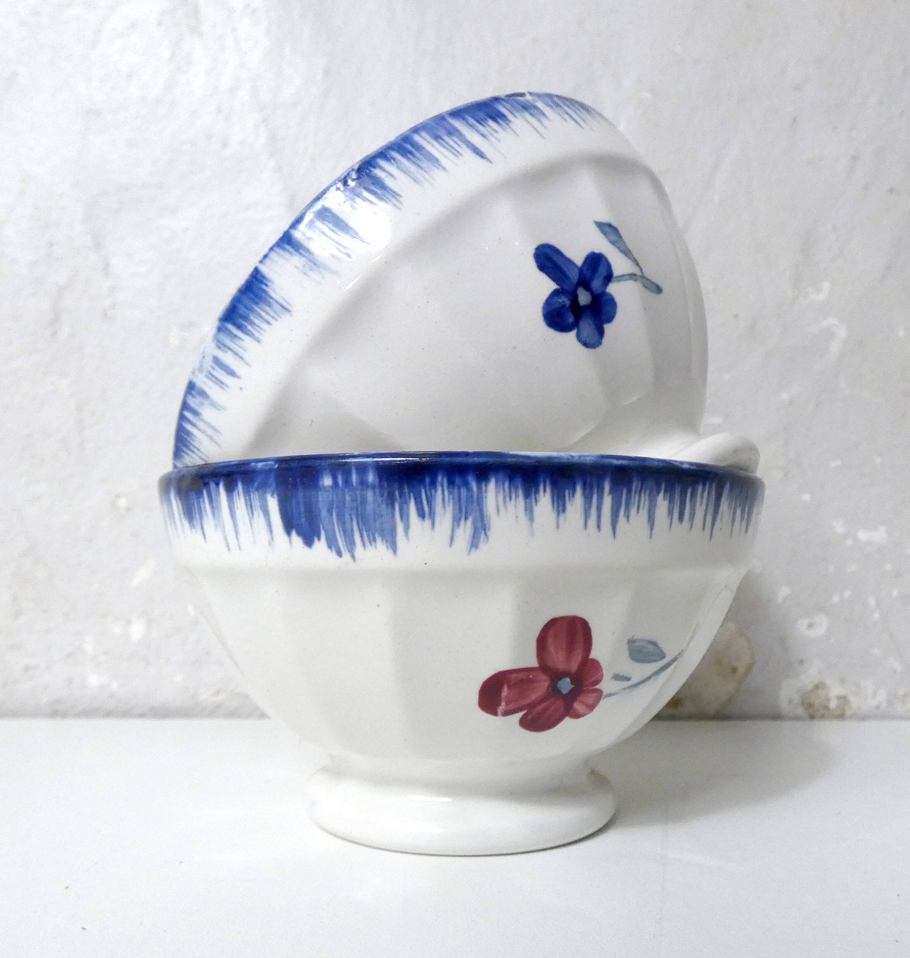 2 Digoin Mary Lou bowls