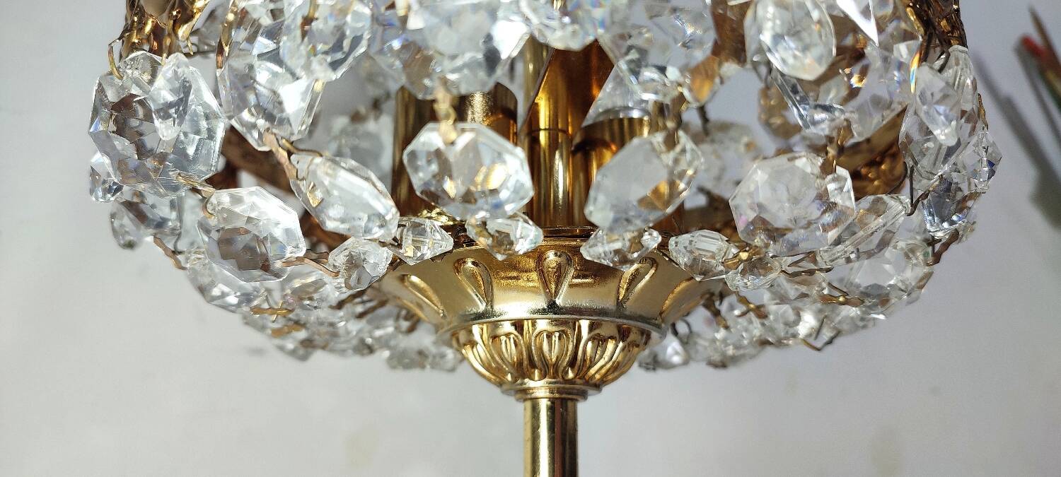 Lámpara de mesa de cristales. España, 1970s.