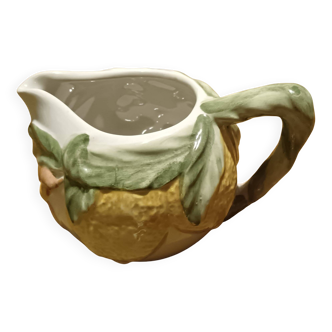 Small jug / milk pot Barbotine