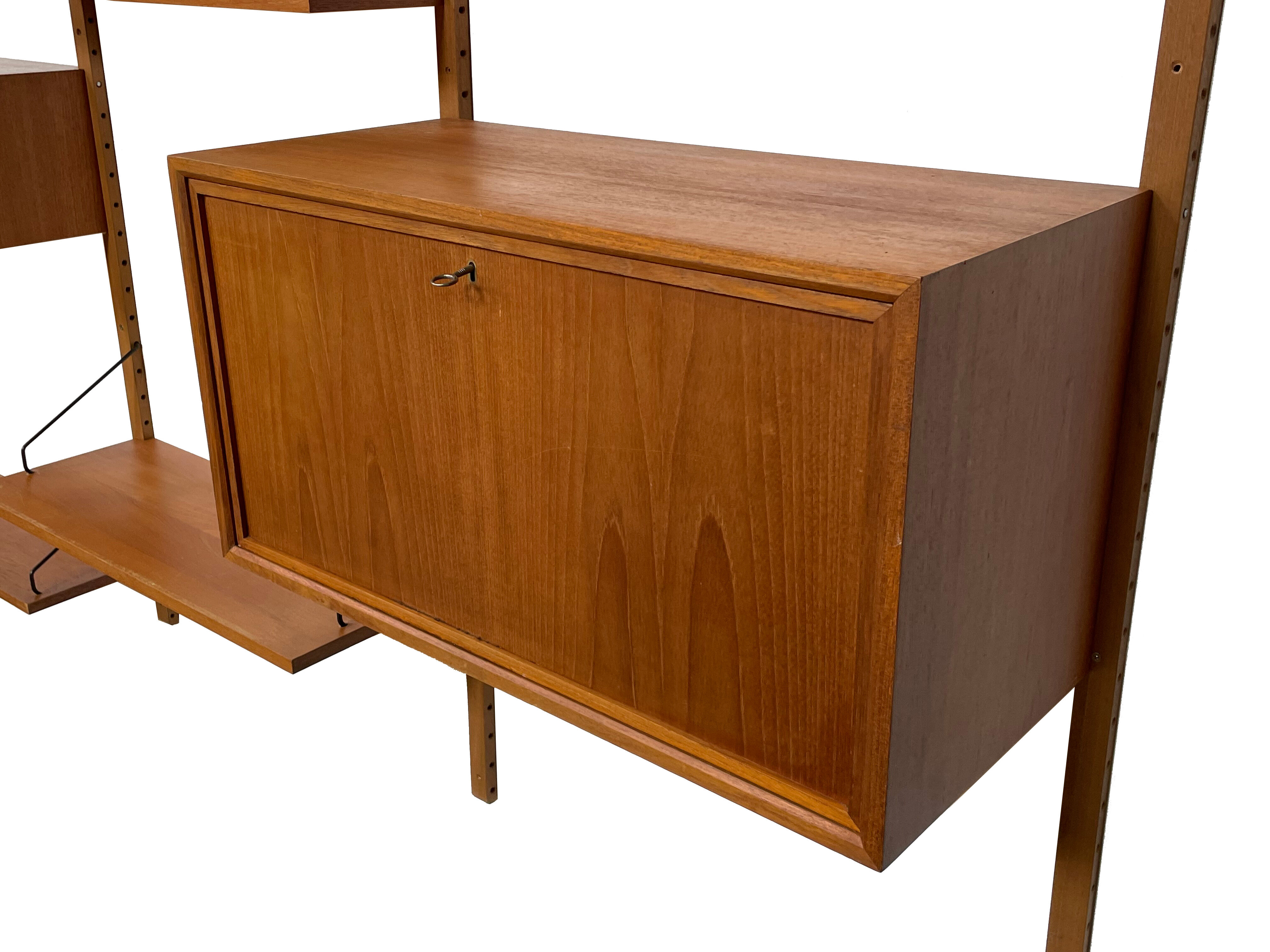 Vintage Poul Cadovius Royal System wall system wall unit
