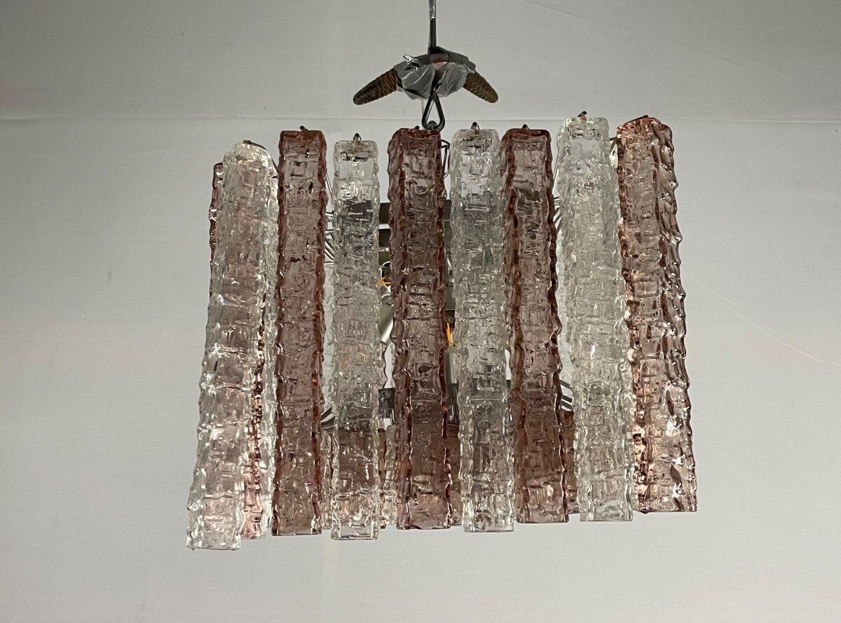 Venetian chandelier in pink and colorless Murano glass, Venini circa 1950
