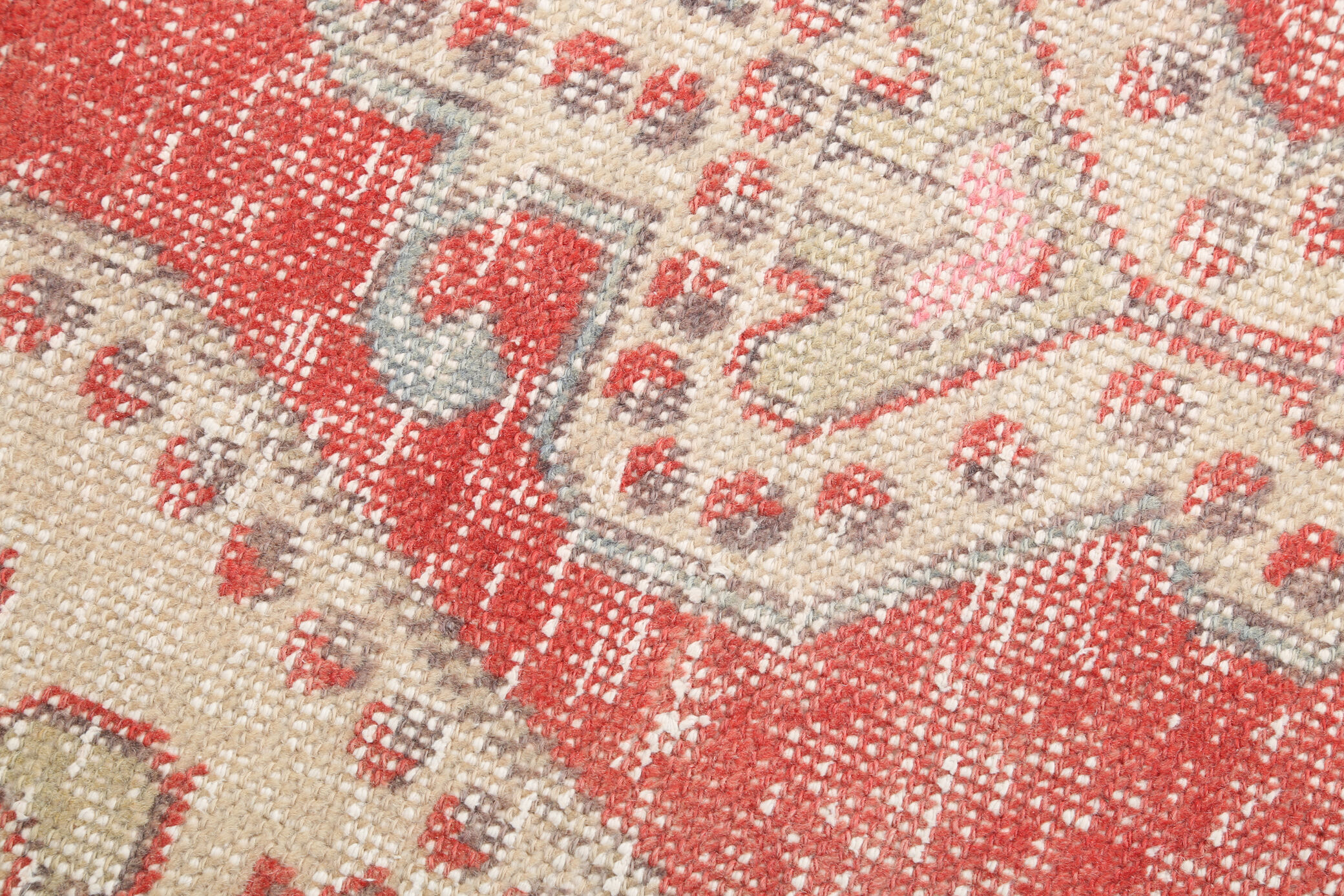 3x6 red and beige wool turkish rug 198x112cm