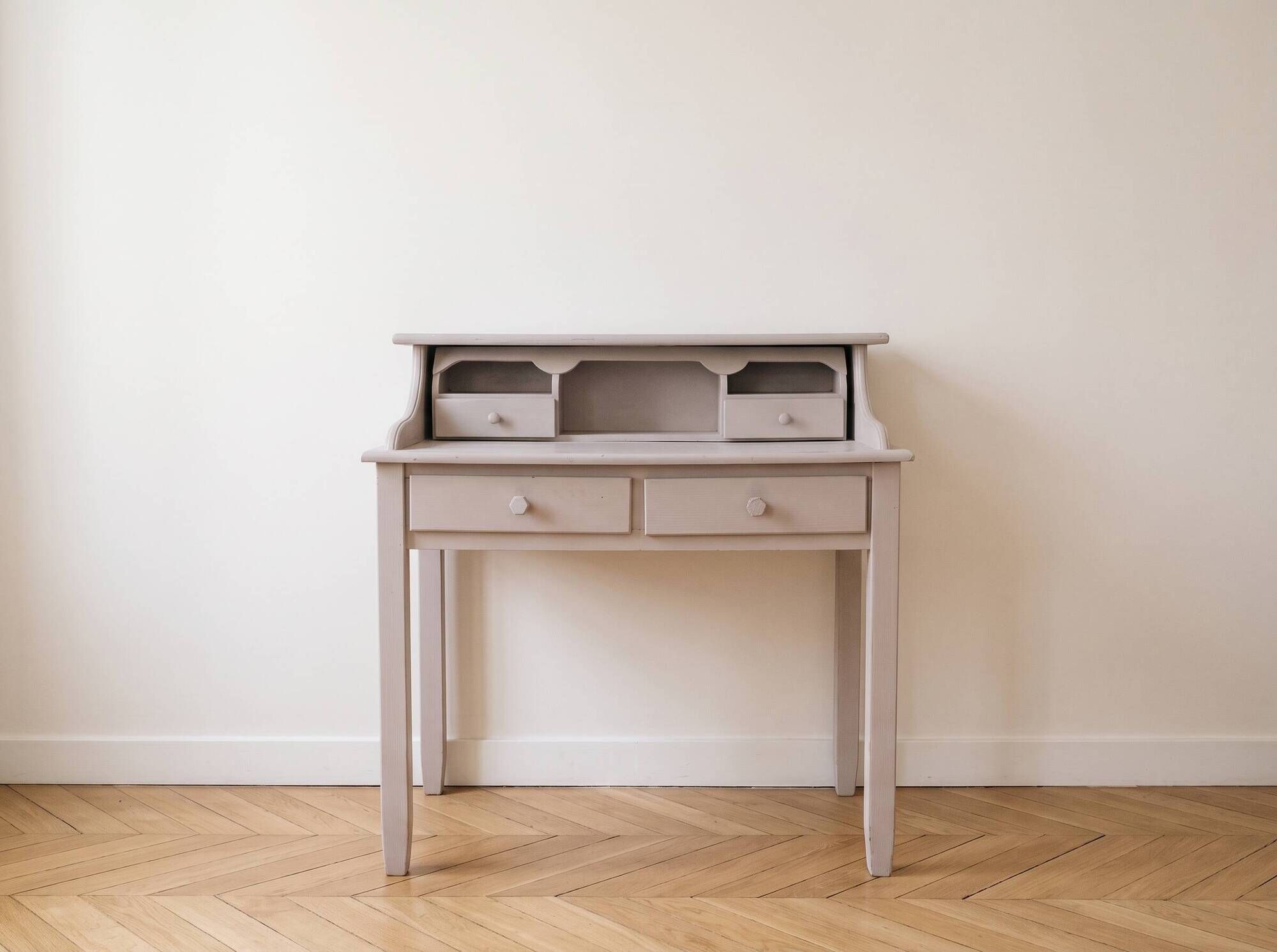 Retro painted wooden tiered desk