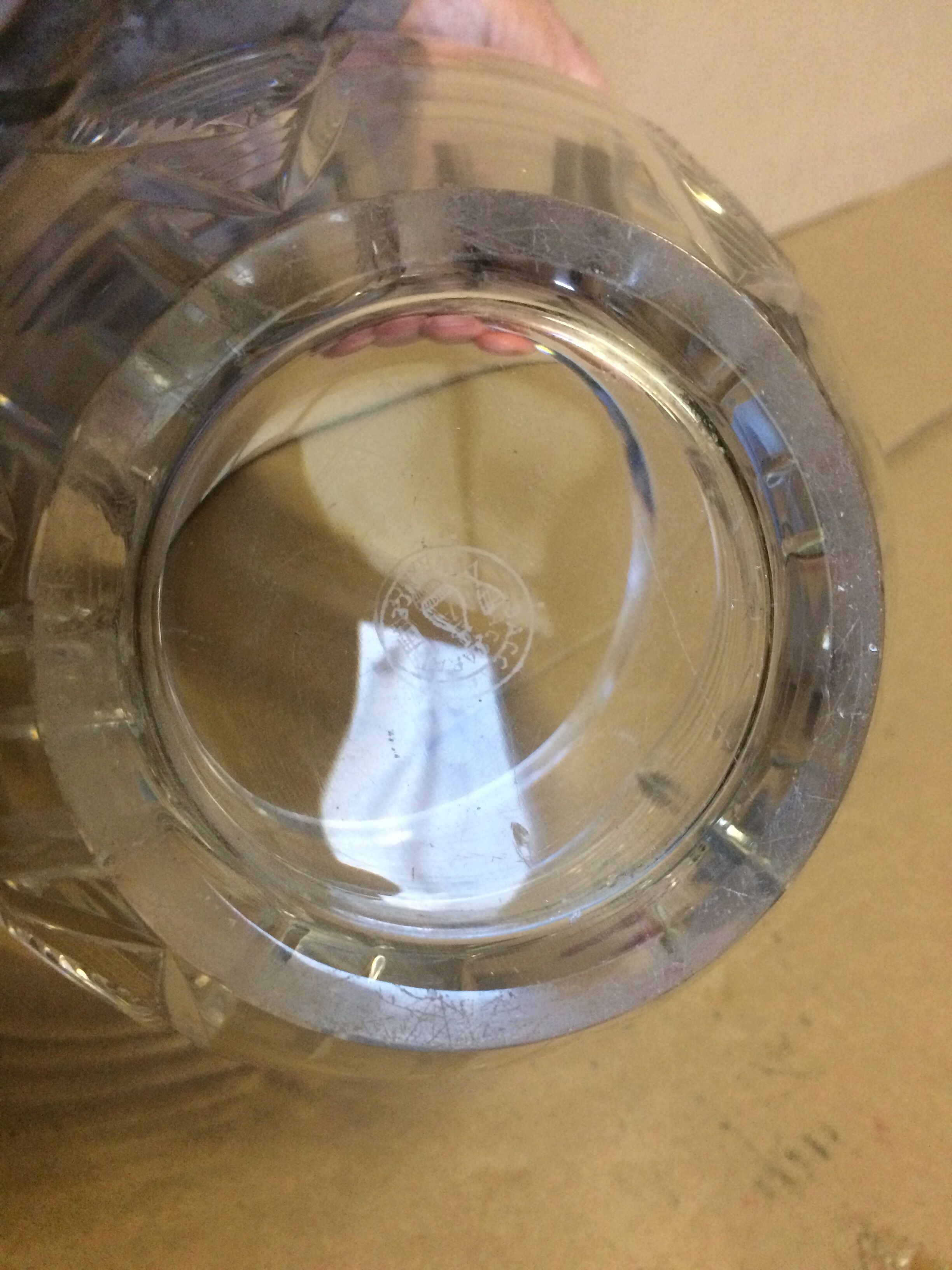 Large Art Deco vase in Baccarat crystal