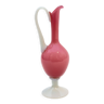 Vase à anse en opaline rose