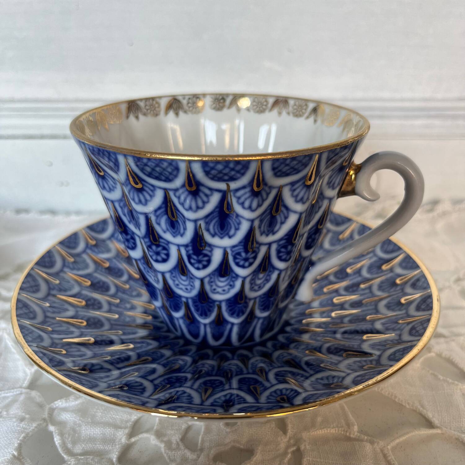 Lomonosov Russian Porcelain Cup Set