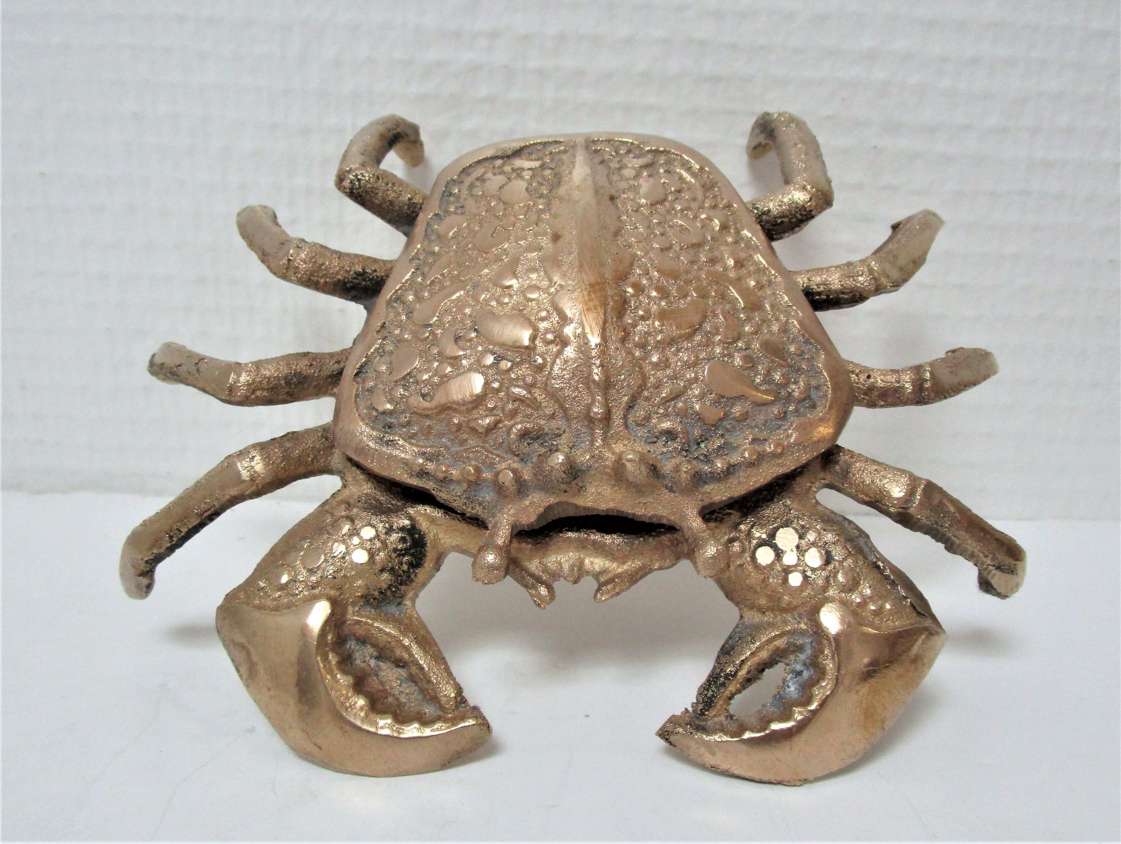 Vintage brass ashtray crab