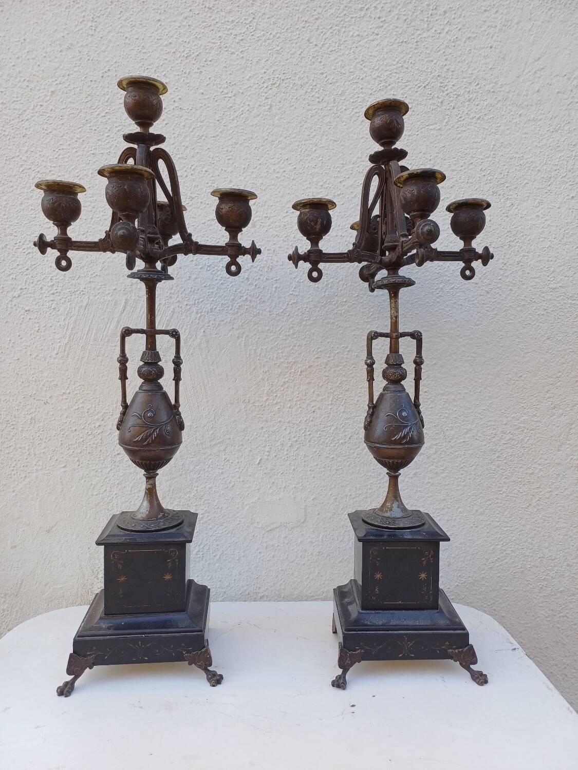 Large pair of 5-light candlesticks in spelter, complete, 19th century