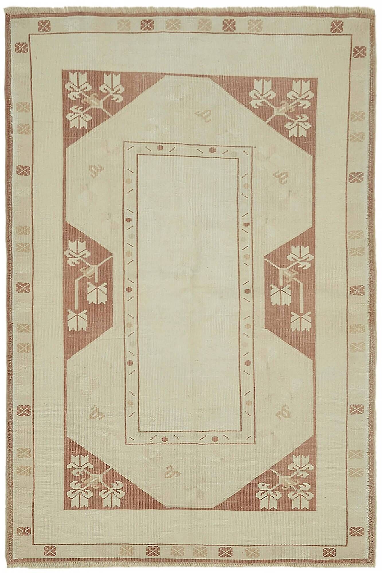 Turkish Vintage Anatolian Rug 117 cm x 176 cm