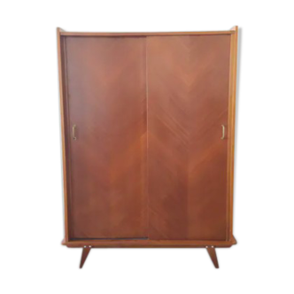 Armoire pieds compas