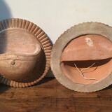 Paire d'appliques en terre cuite