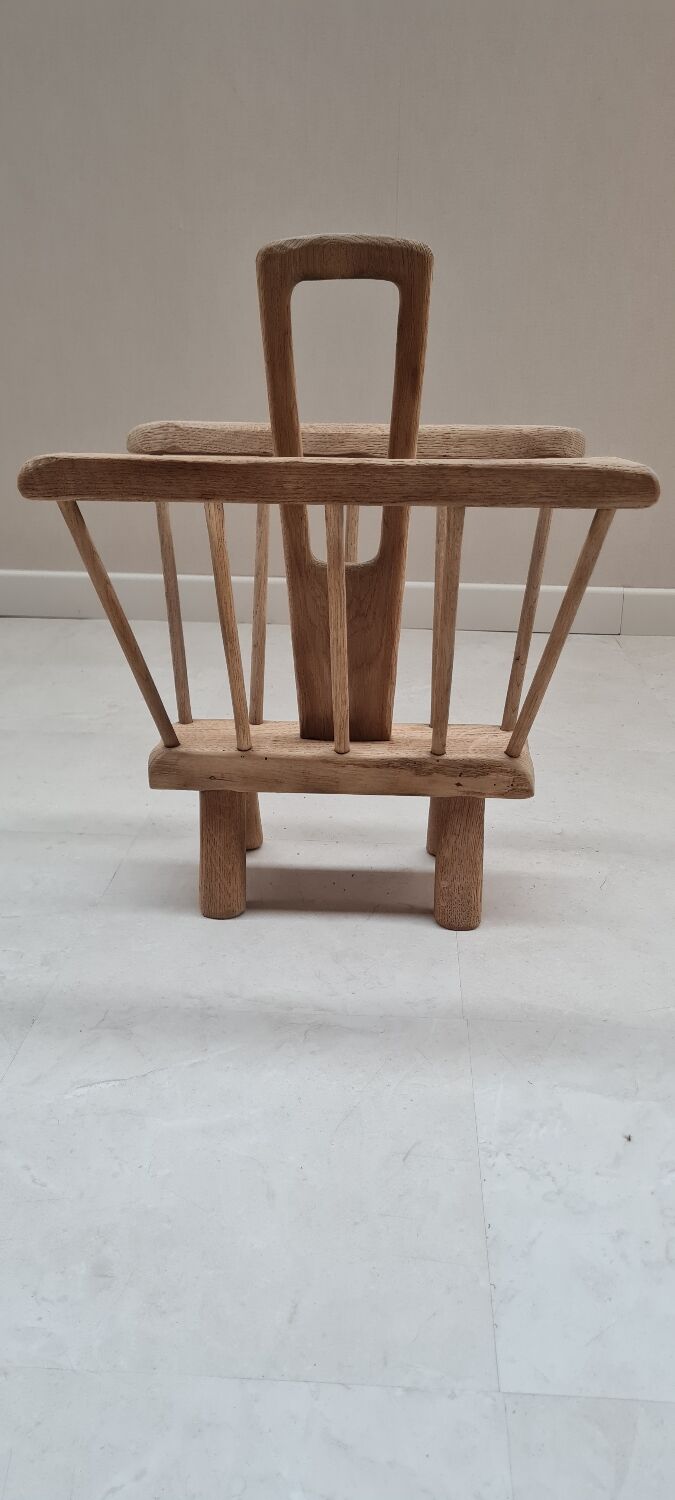 Brutalist art-popular magazine holder in solid wood