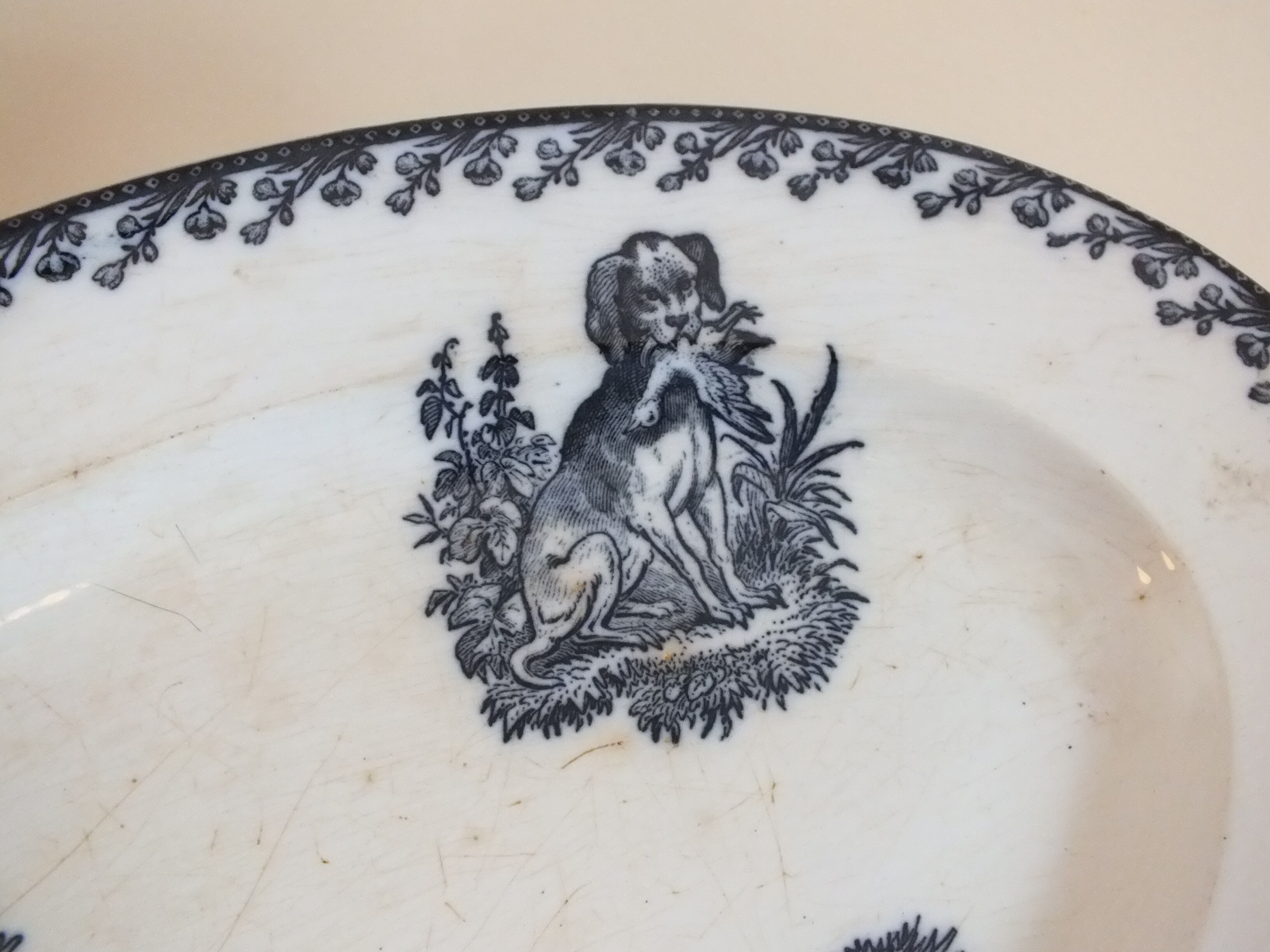 Oval dish Pexonne service Hunting