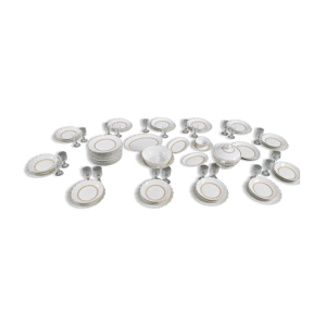 Important service de - porcelaine
