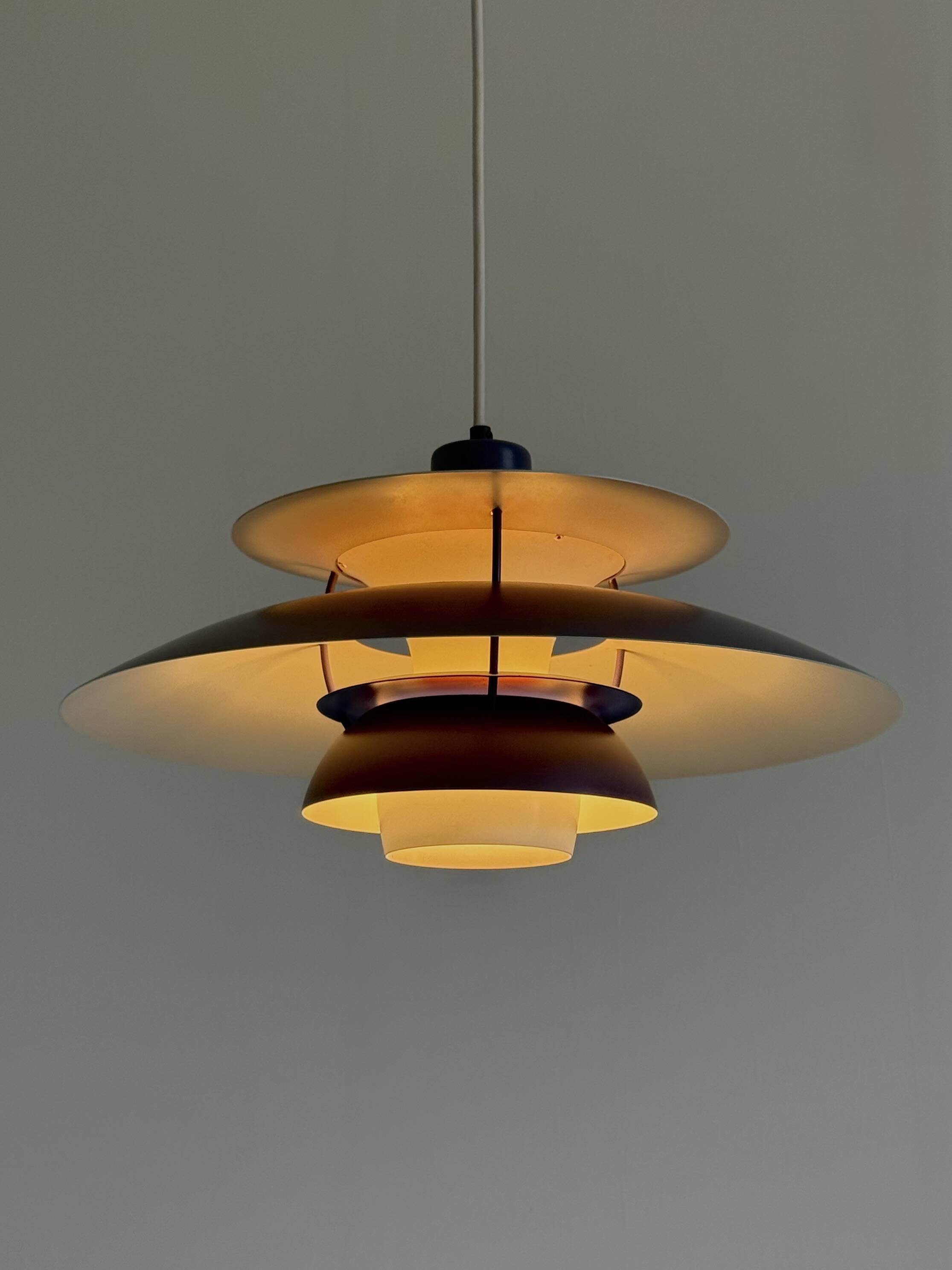 PH5 pendant lamp purple by Poul Henningsen for Louis Poulsen