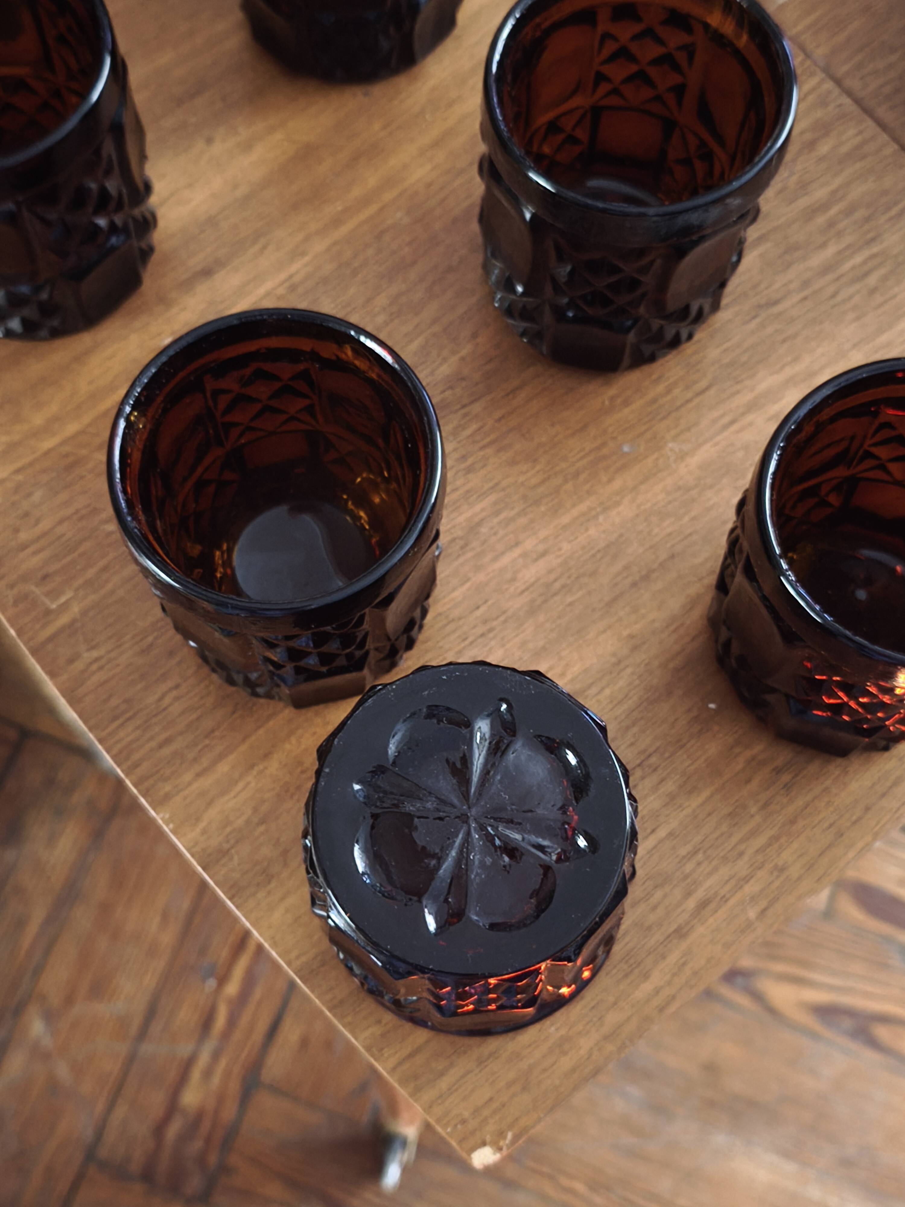 Amber glasses