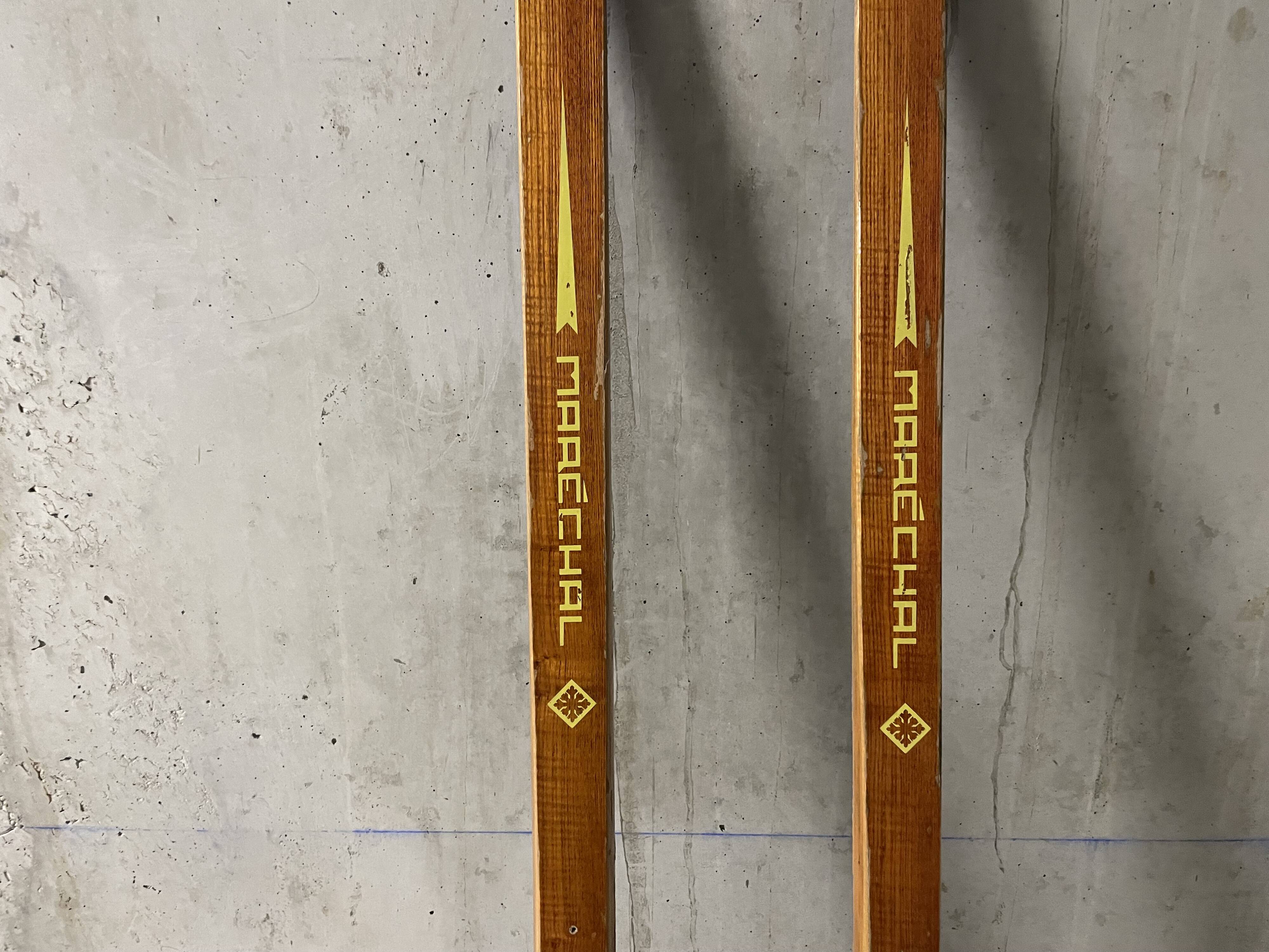 Skis en bois
