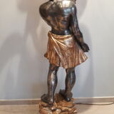 Nubien porte-torchère en bois sculpté