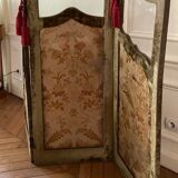Paravent de style Louis XV recouvert d’un velours vert passé, circa 1900
