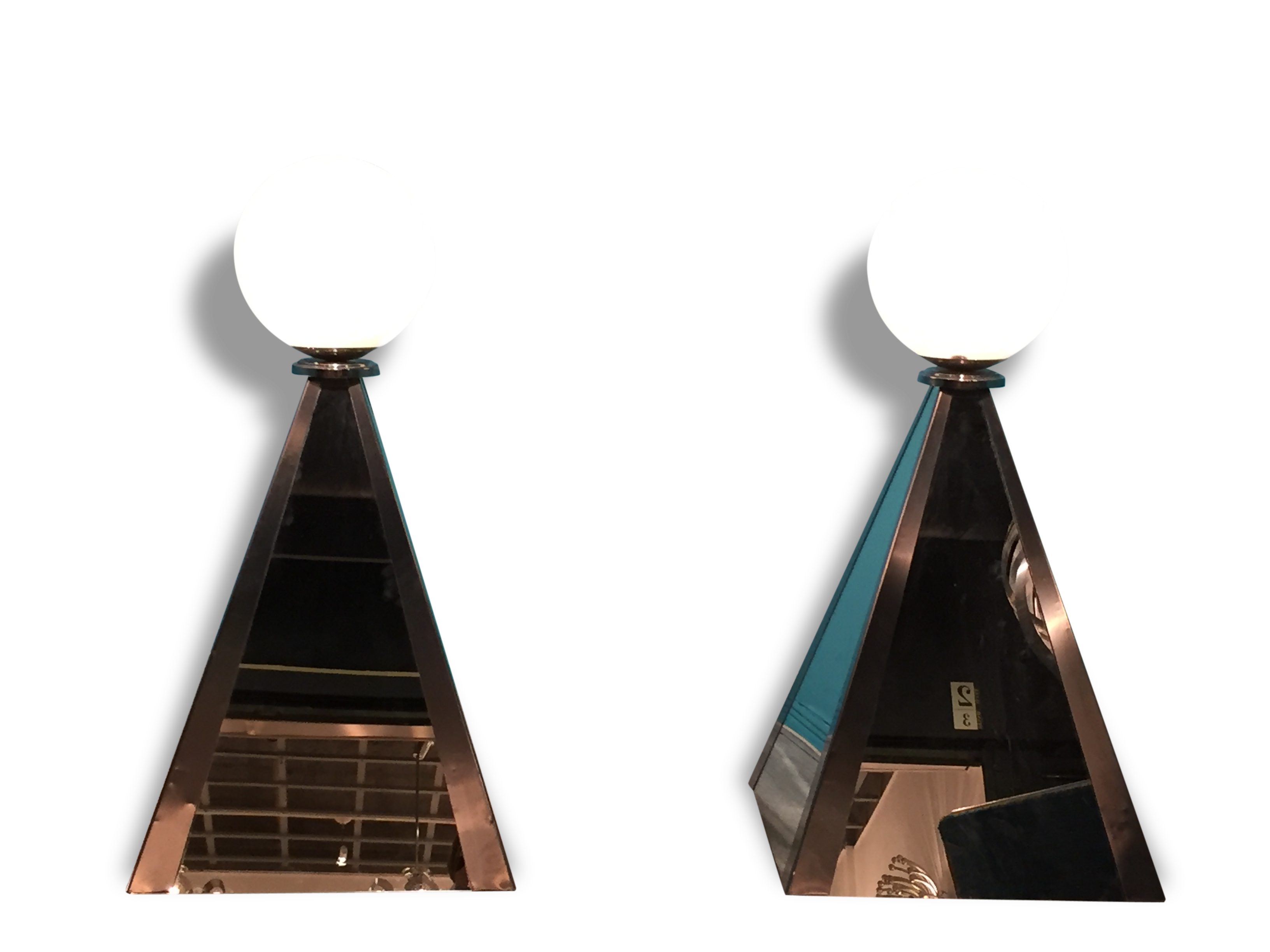Pair of Italian design pyramid lamps 1970 steel and mirror