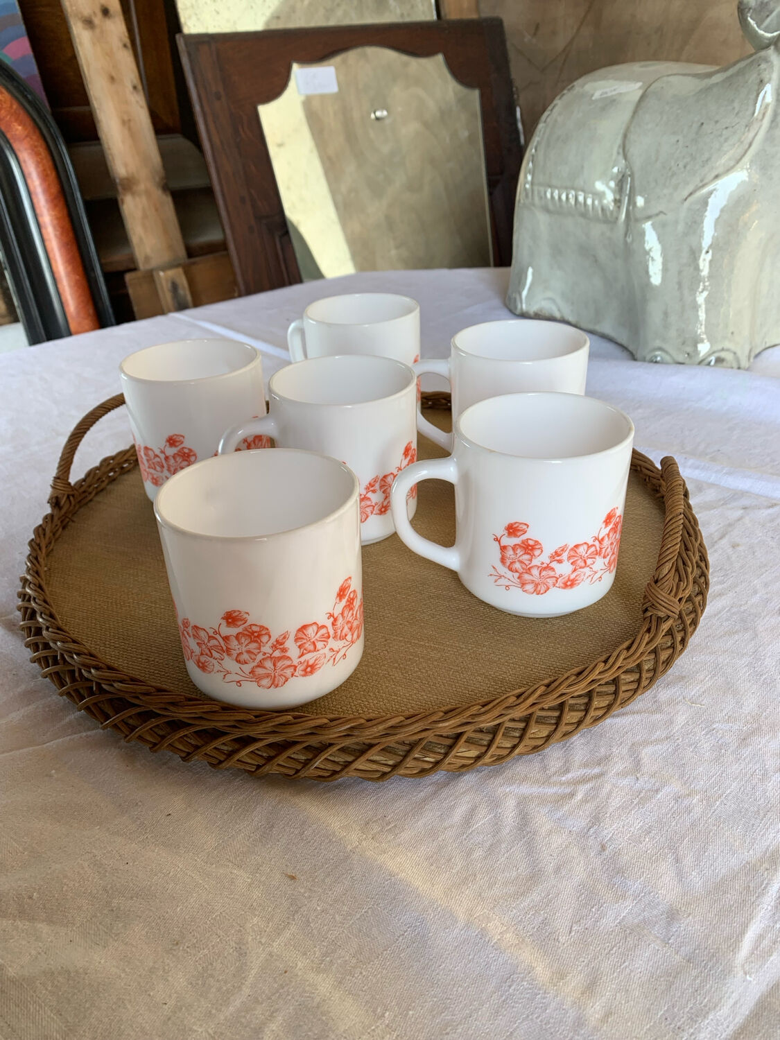Set of 6 vintage Arcopal cups