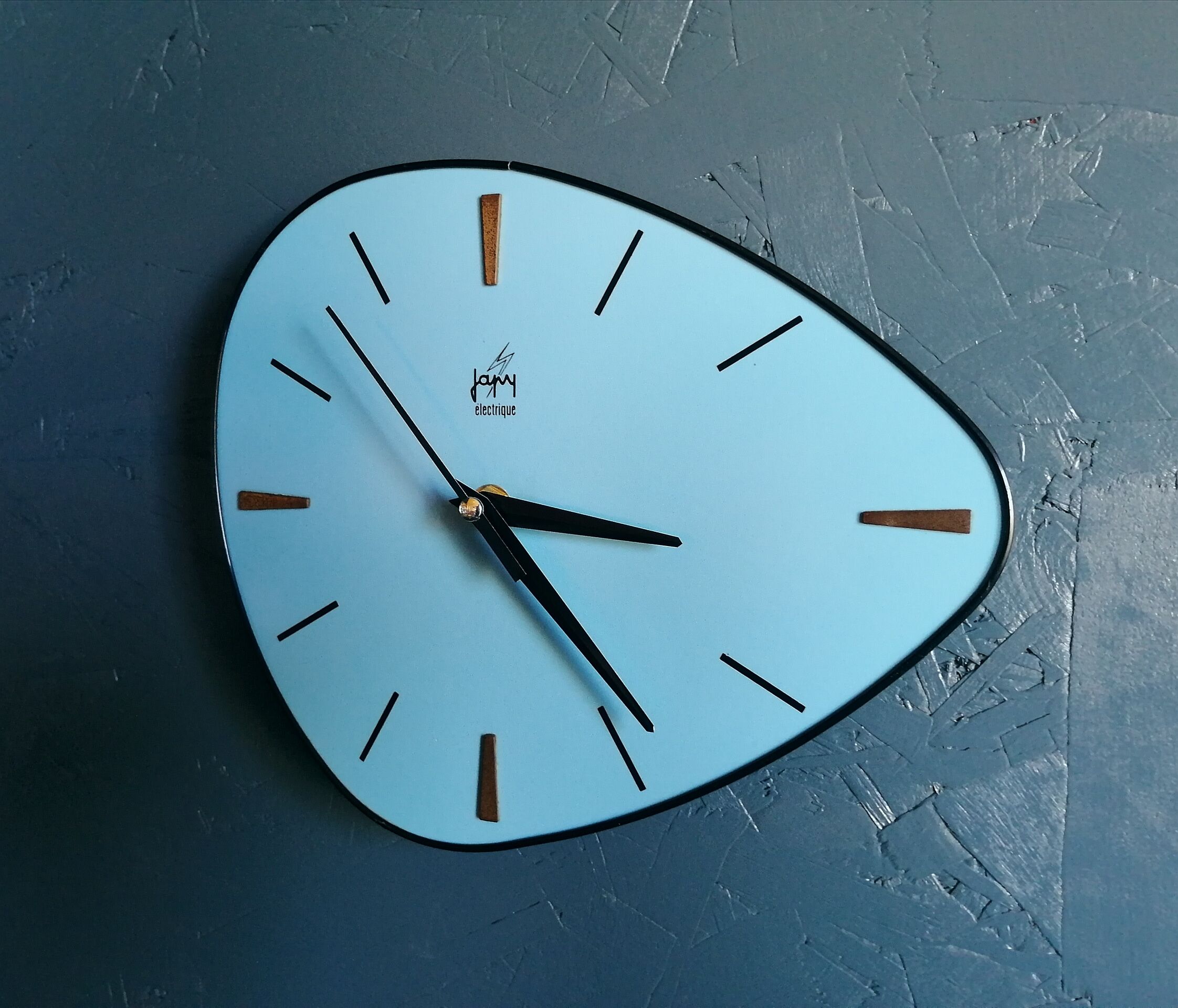 Vintage clock, "Japy Electric Blue" pendulum