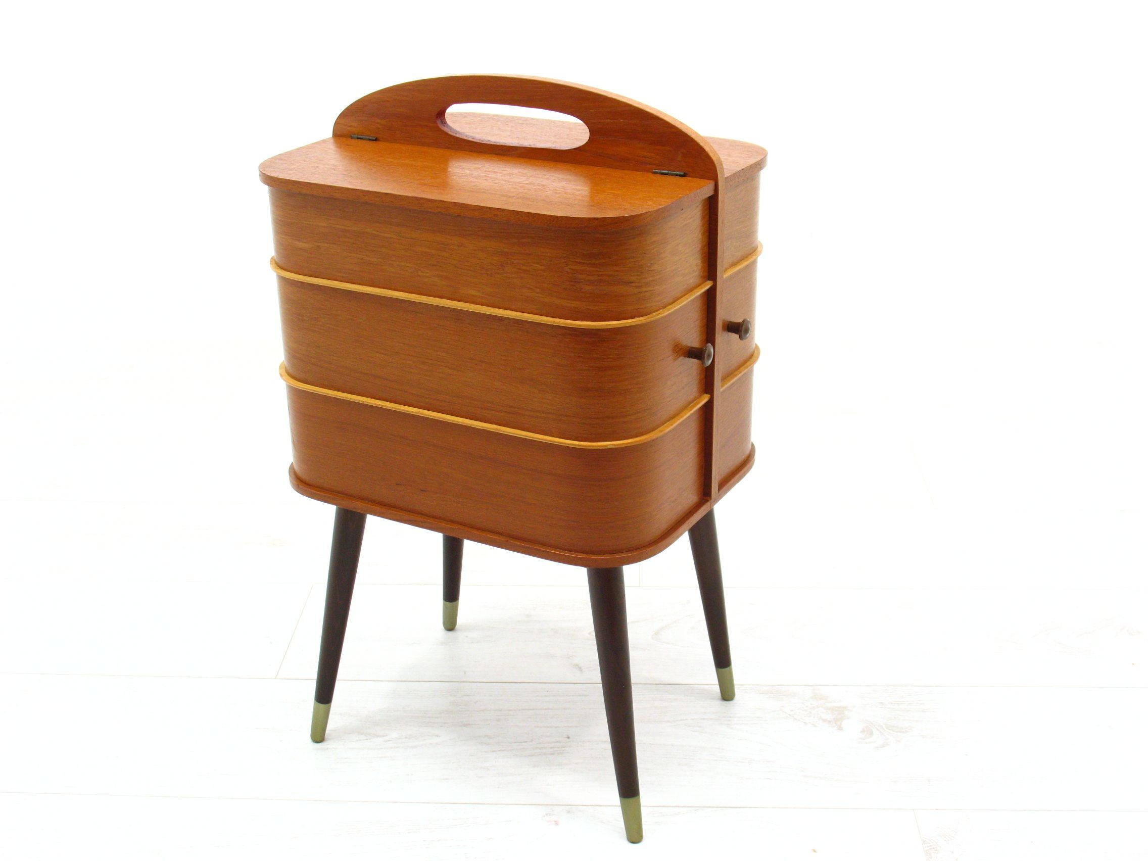 Coffre de rangement danois en contreplaqué, années 1970