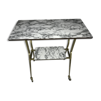 Serving table with wheels