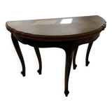 Extendable half-moon table