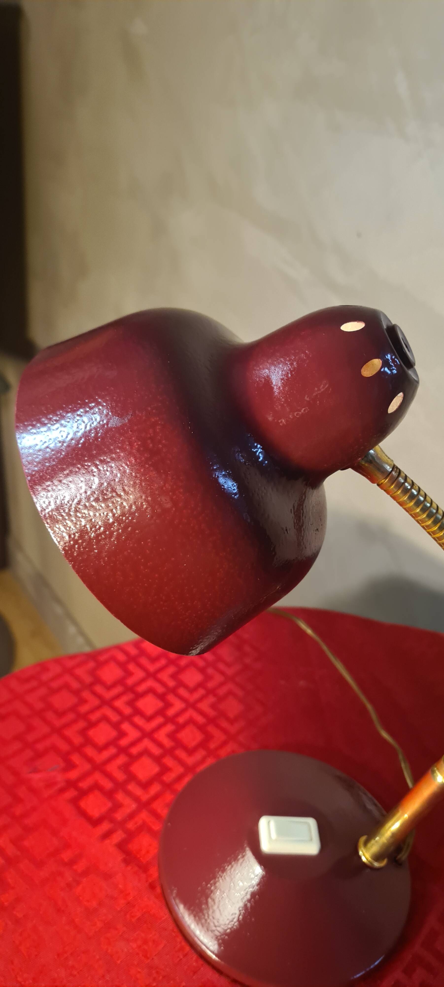 1960-70 red and gold desk lamp 32x22 good condition