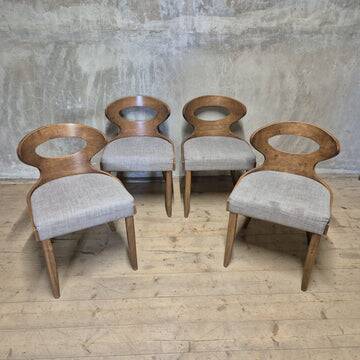Ensemble de 4 chaises de salle à manger de style années 1960-1970, Europe centrale