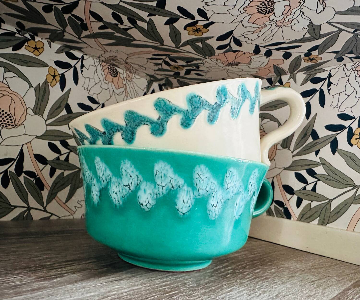 2 Missy Annecy ceramic mugs