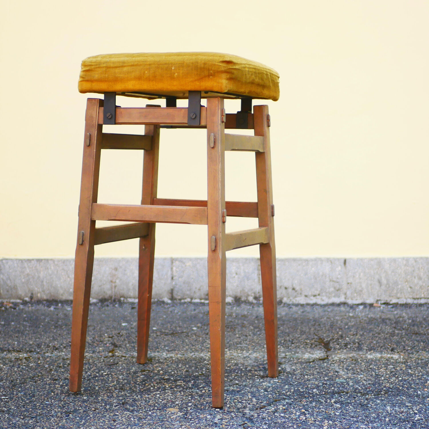 Gianfranco Frattini Stool