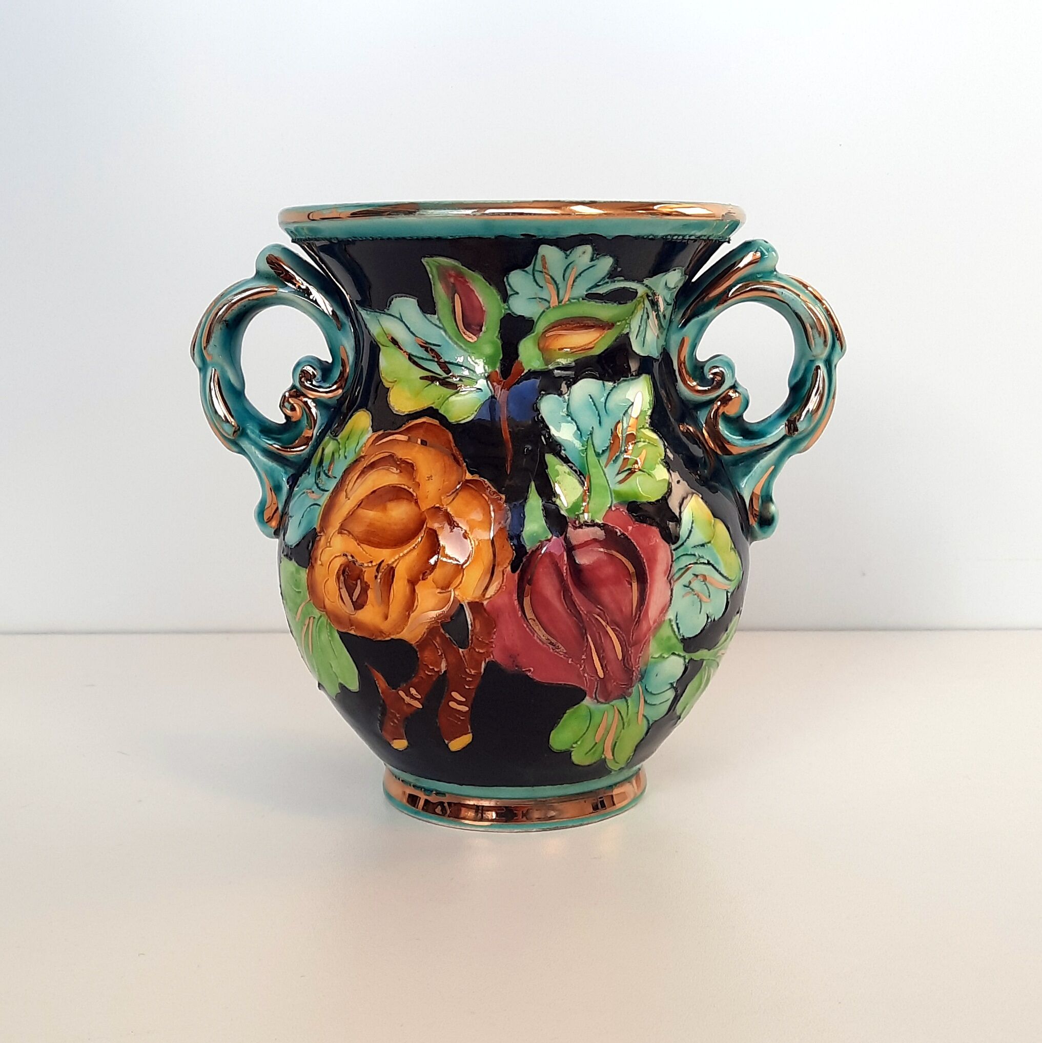 Vase céramique Monaco des Atelier Cérart cécor fleurs