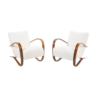 Pair of armchairs by Jindrich Halabala