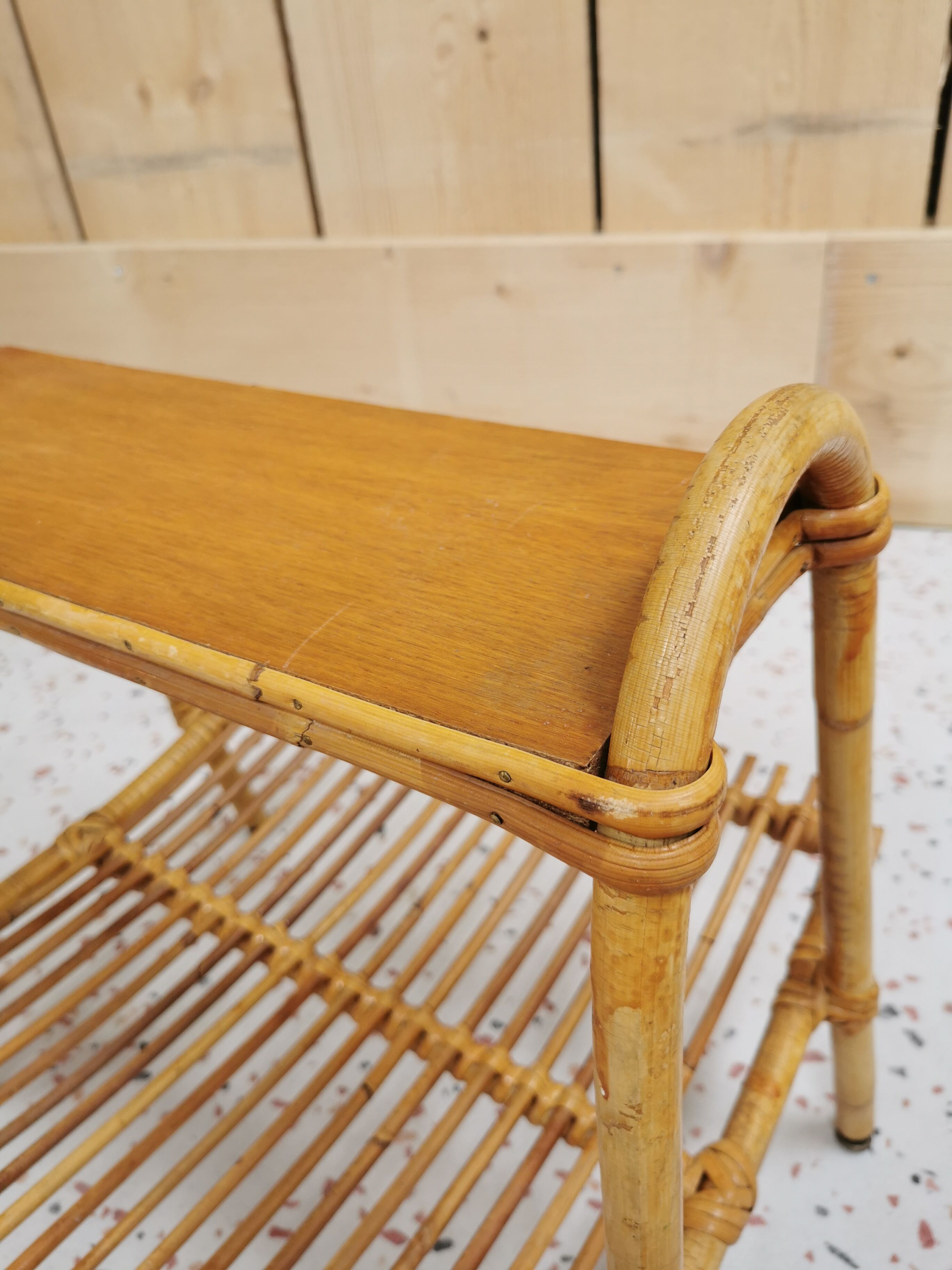 Rattan magazine door