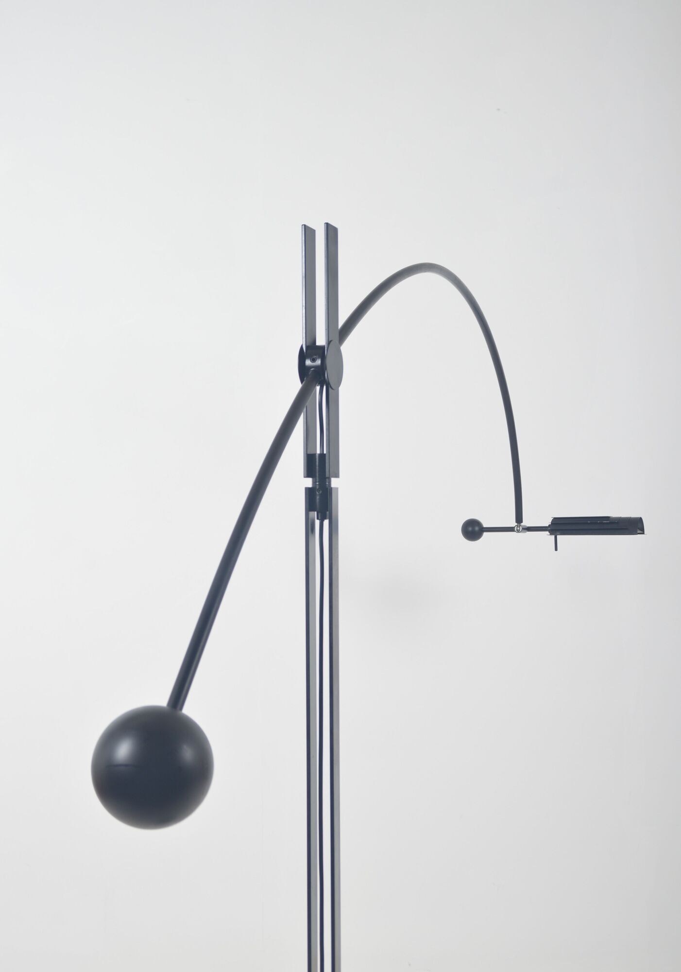 Lampadaire design 'Relco' by Swiss International, années 1980