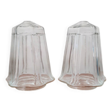 2 lampshades, globes