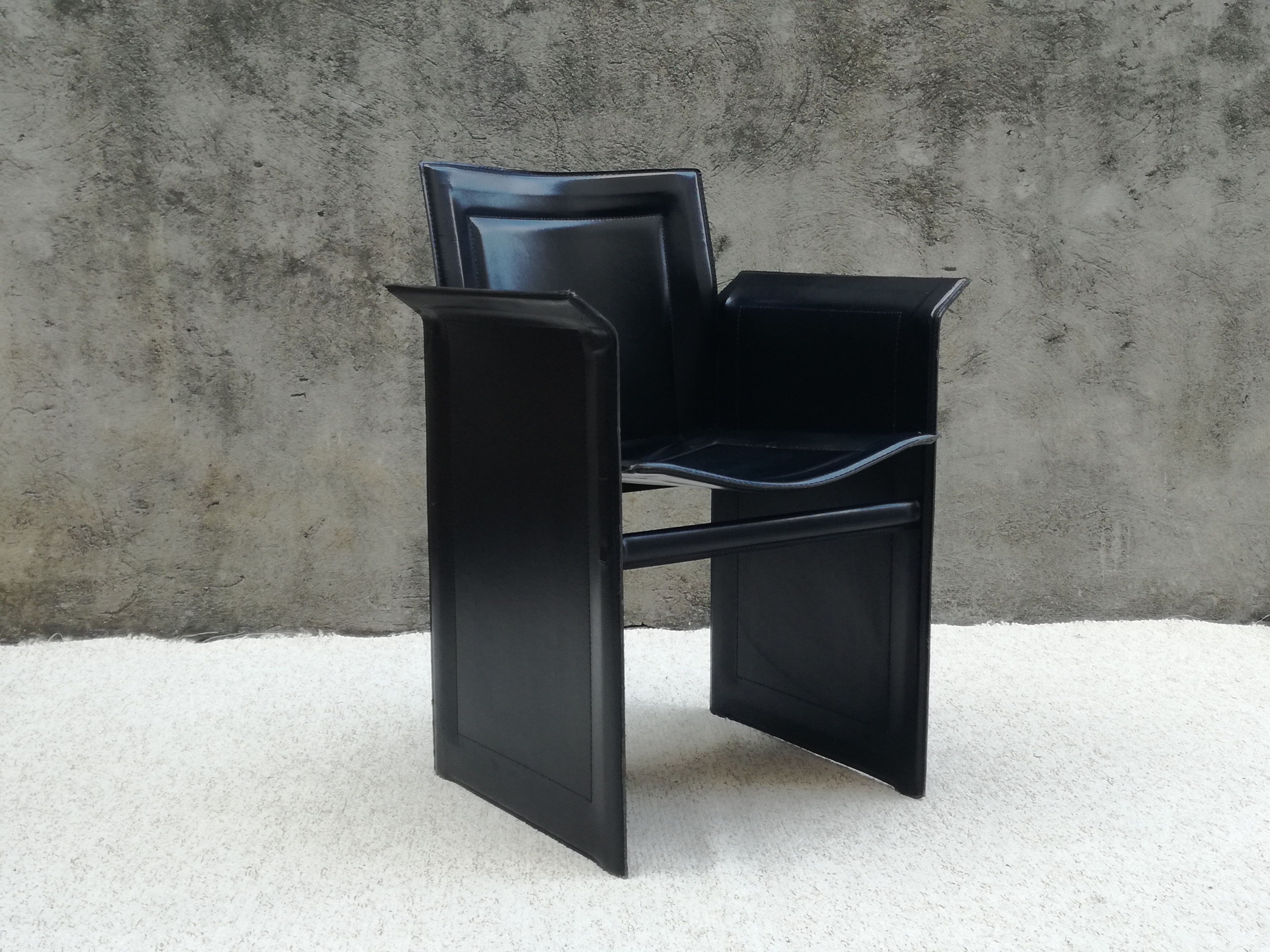 Tito Agnoli Italian black leather design chair