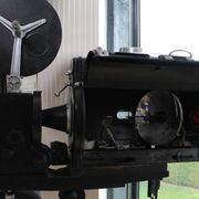 Cinema projector 1930 - 35mm style mip XIV