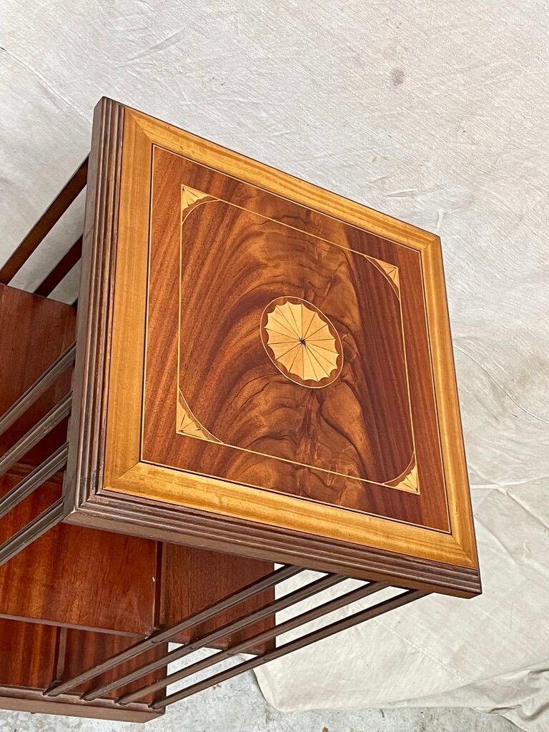 English revolving library