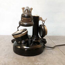 Column phone from the 1920s